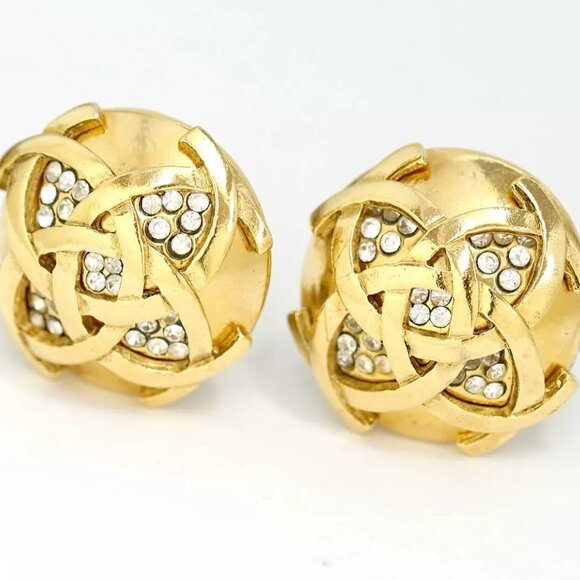 CHANEL CC Logos Rhinestone Round Clip-On Earrings Gold Tone 23 Auth w/Box q11447 - Picture 9 of 16